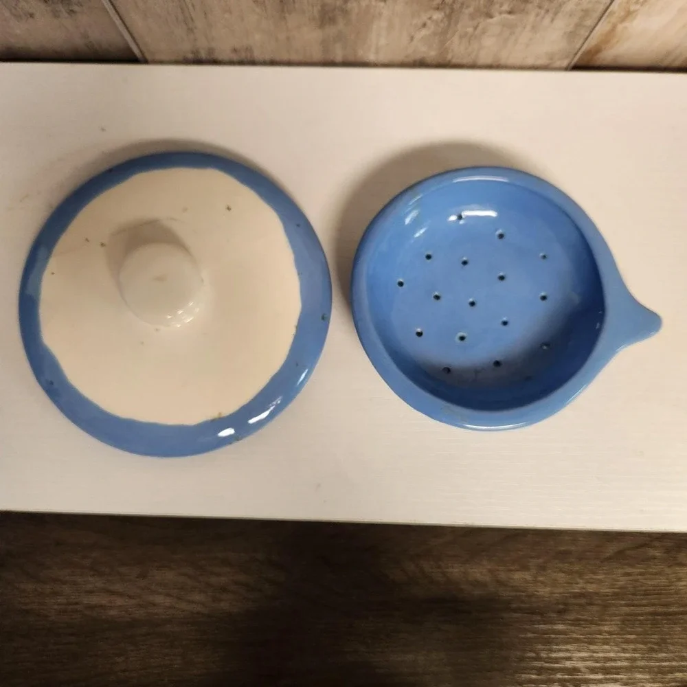 Vintage Country Goose Blue Ribbon Kitchen Jar Handmade Signed Grease Drippings